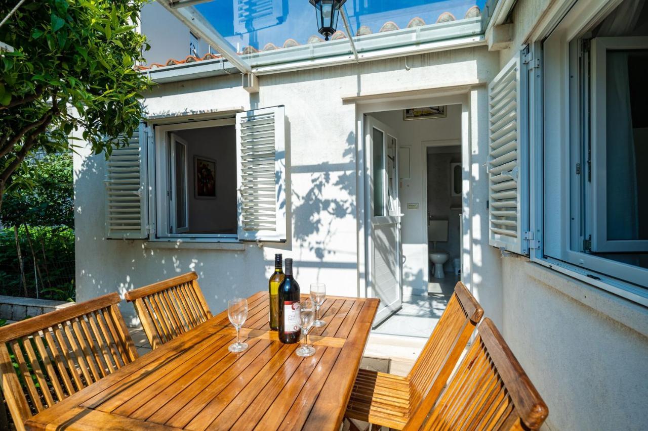 Apartments Vulicevic Dubrovnik Bagian luar foto