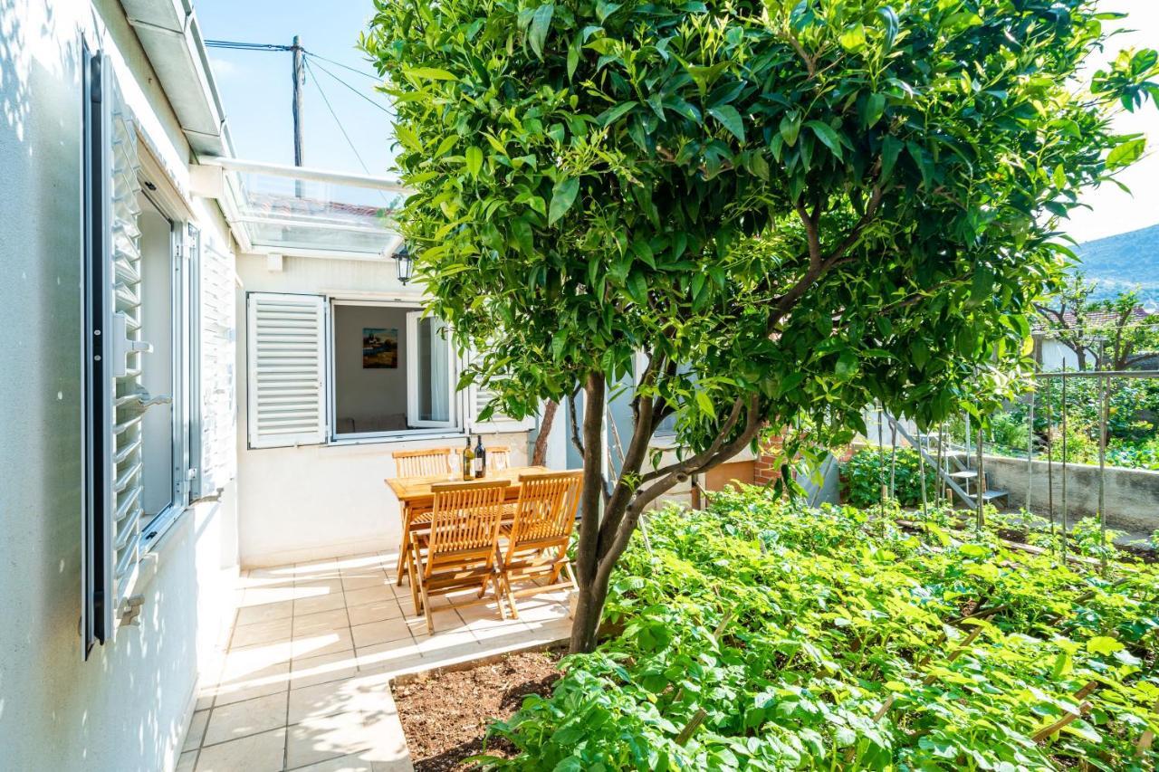 Apartments Vulicevic Dubrovnik Bagian luar foto