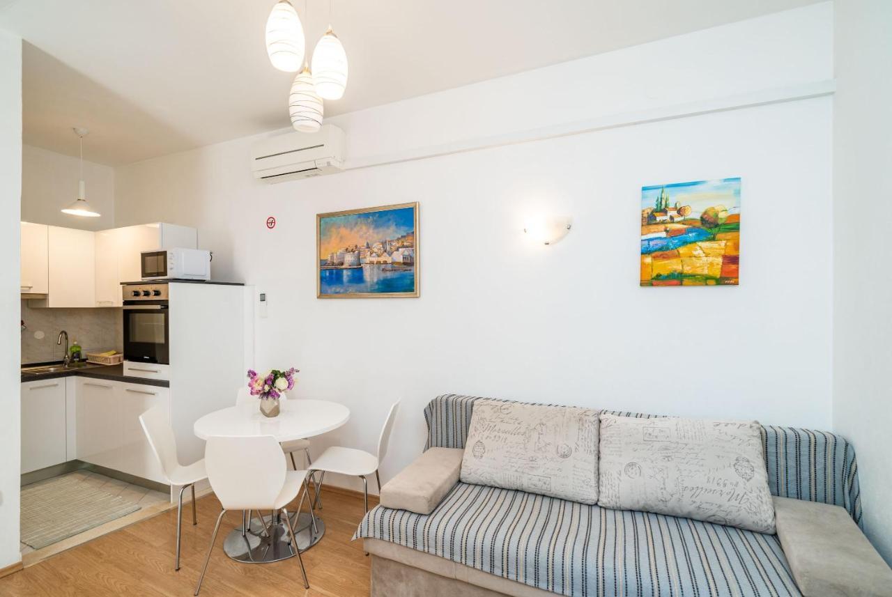Apartments Vulicevic Dubrovnik Bagian luar foto