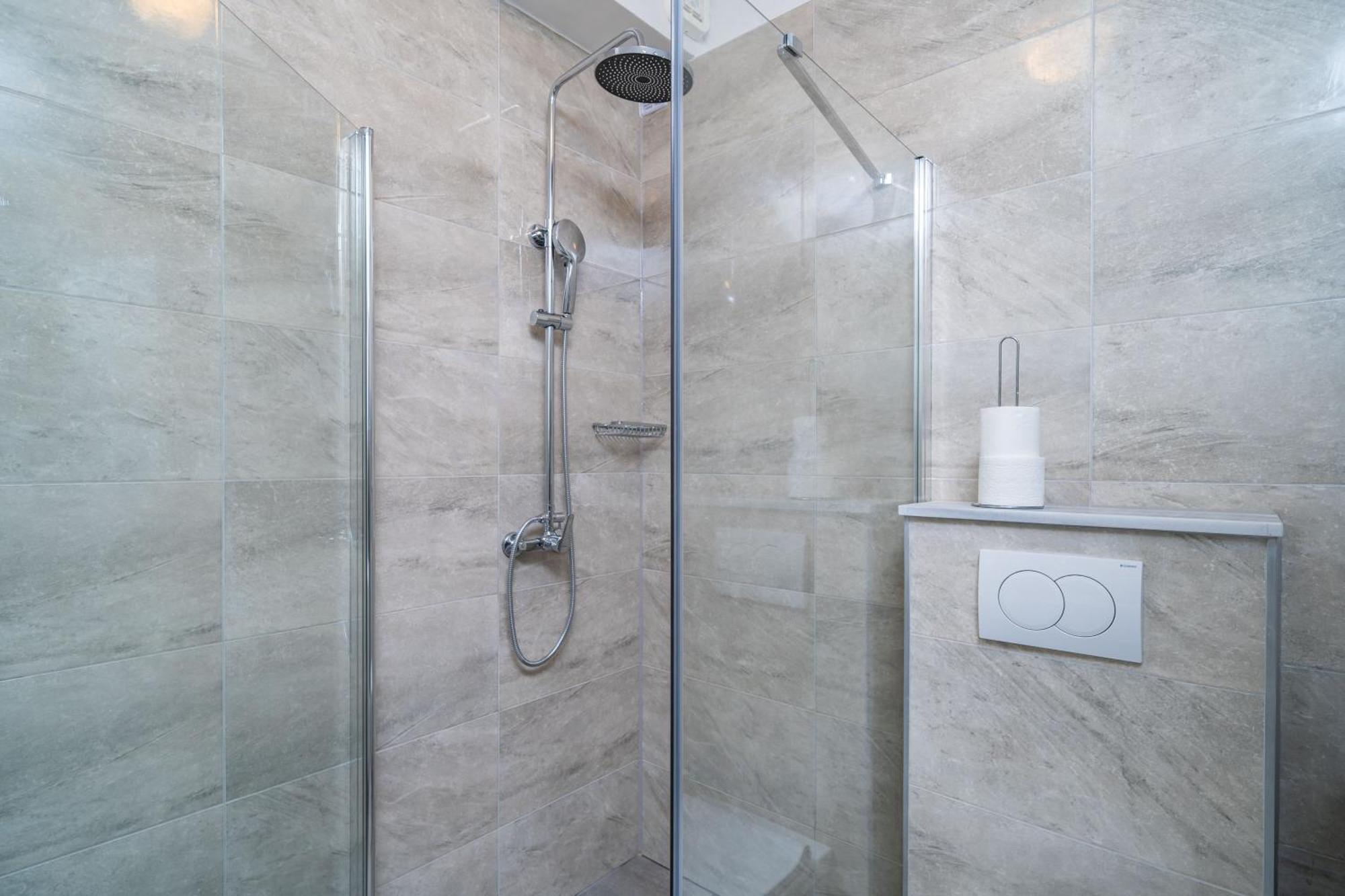Apartments Vulicevic Dubrovnik Bagian luar foto