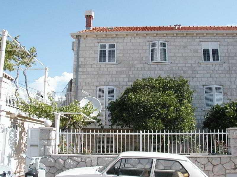 Apartments Vulicevic Dubrovnik Bagian luar foto