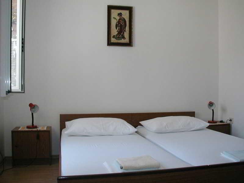 Apartments Vulicevic Dubrovnik Bagian luar foto