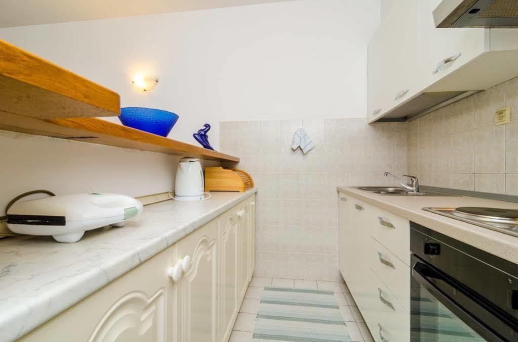 Apartments Vulicevic Dubrovnik Bagian luar foto